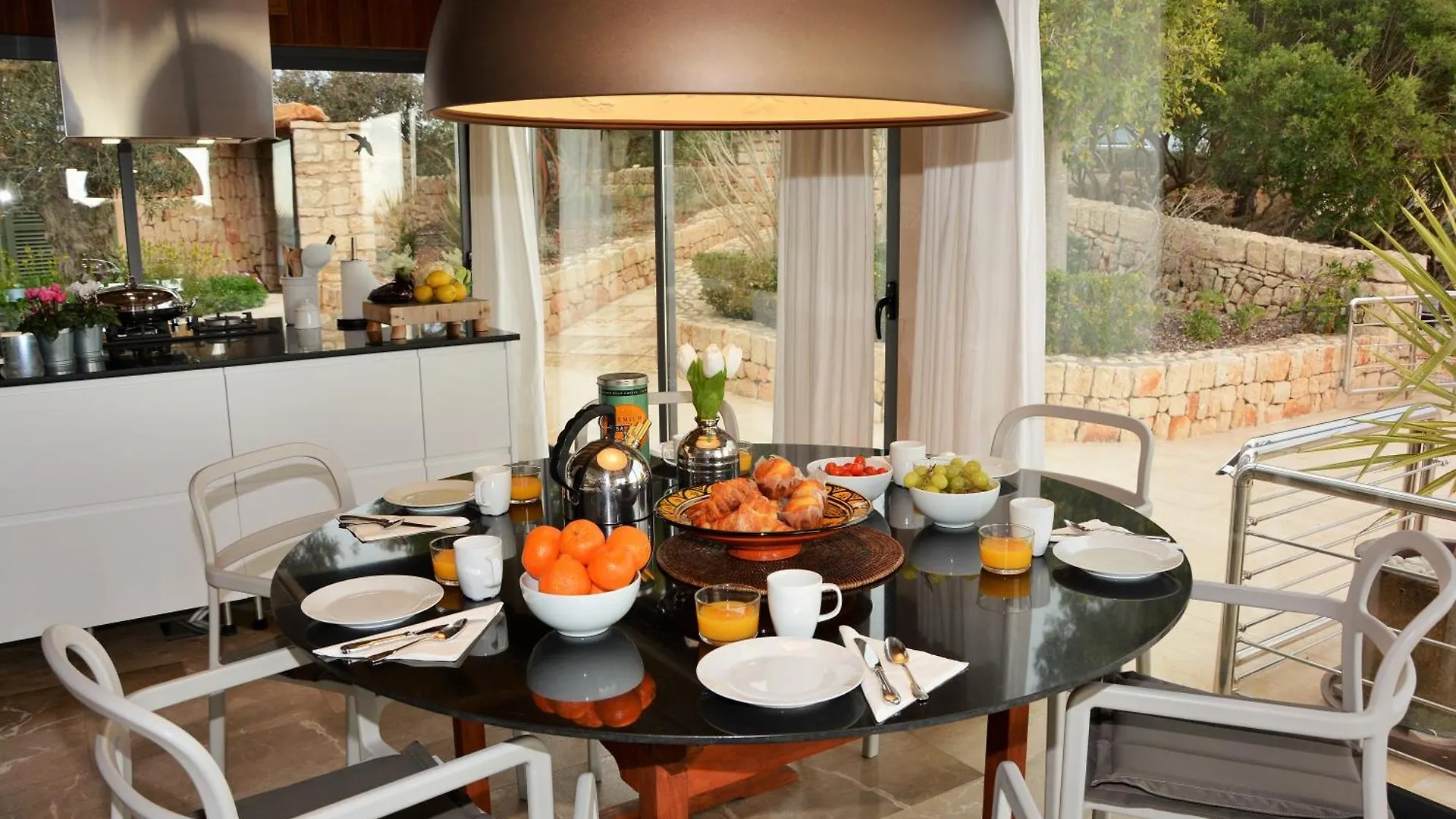Descubre El Paraiso En La Villa Grand Bleu Playa A 500 Metros Opcion Piscina Climatizada A 30º Santanyi Hiszpania