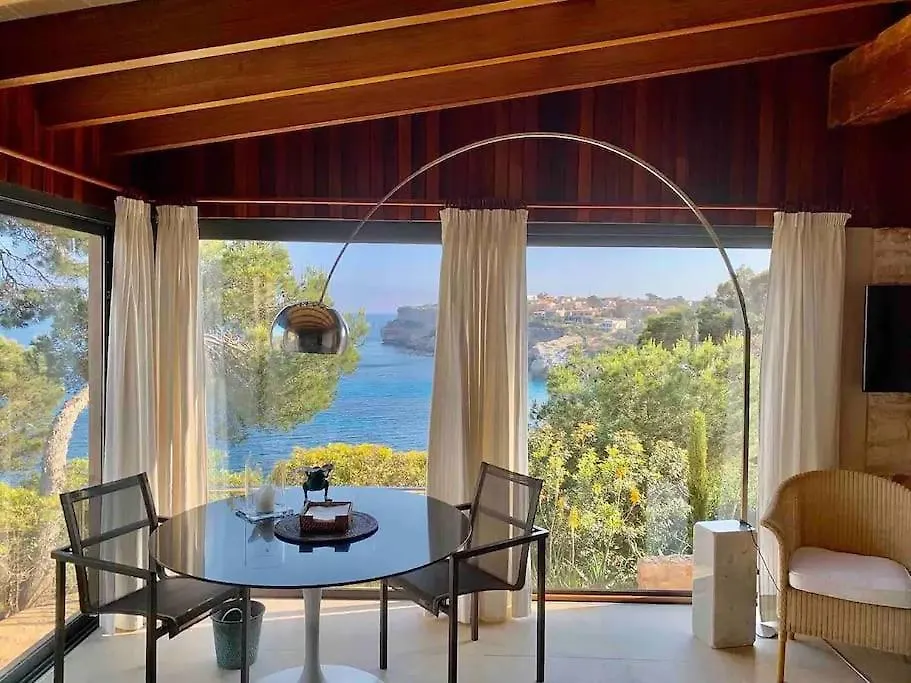 Descubre El Paraiso En La Villa Grand Bleu Playa A 500 Metros Opcion Piscina Climatizada A 30º Santanyi 0*,  Espanha